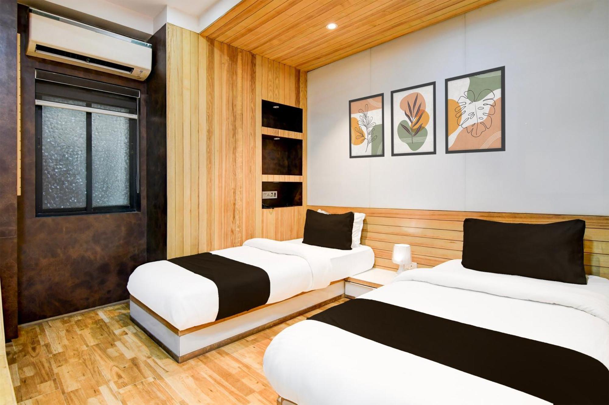 Hotel Super Collection O Vip Road Formerly Heritage Kolkata