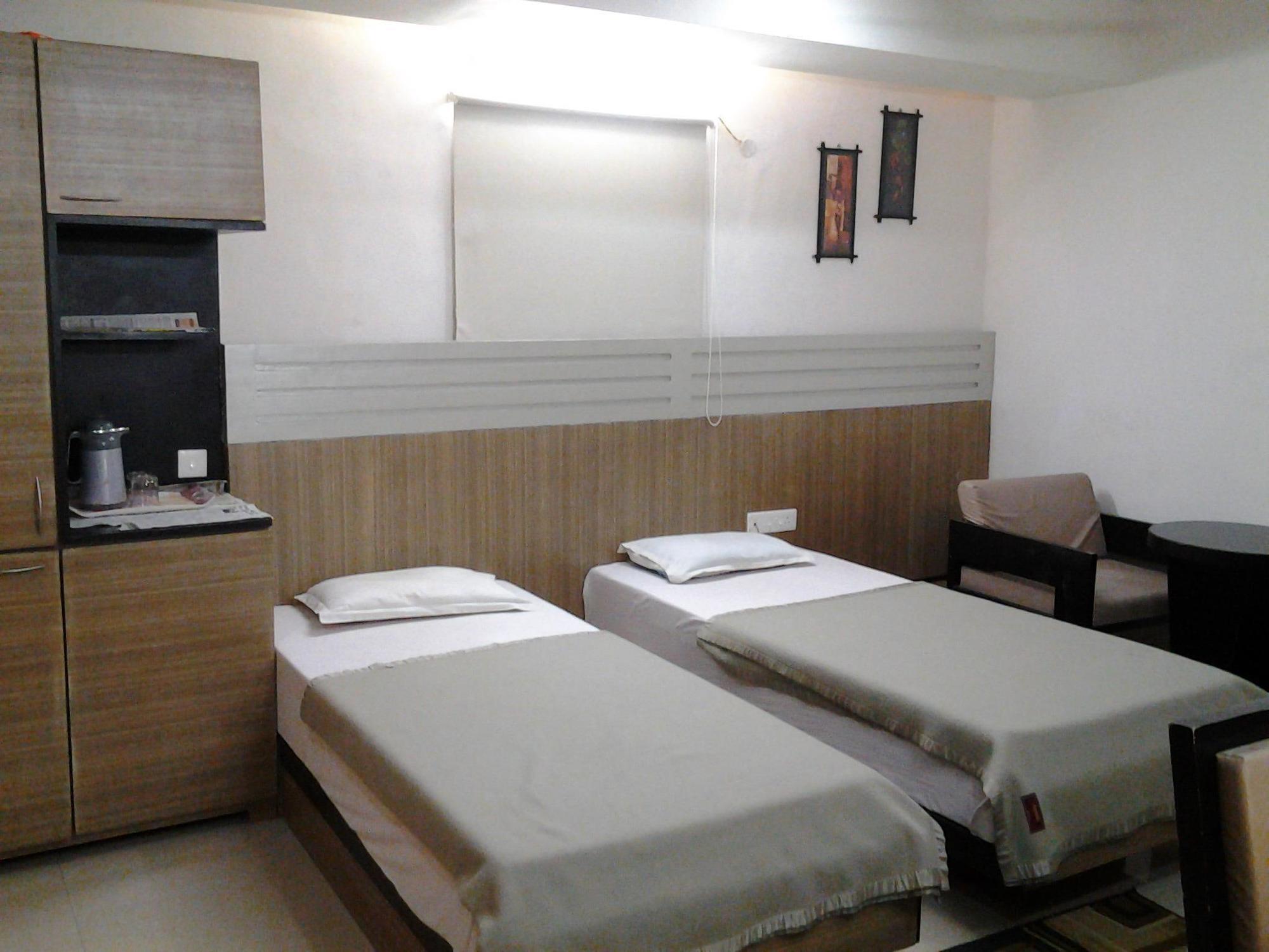 Hotel Super Collection O Vip Road Formerly Heritage